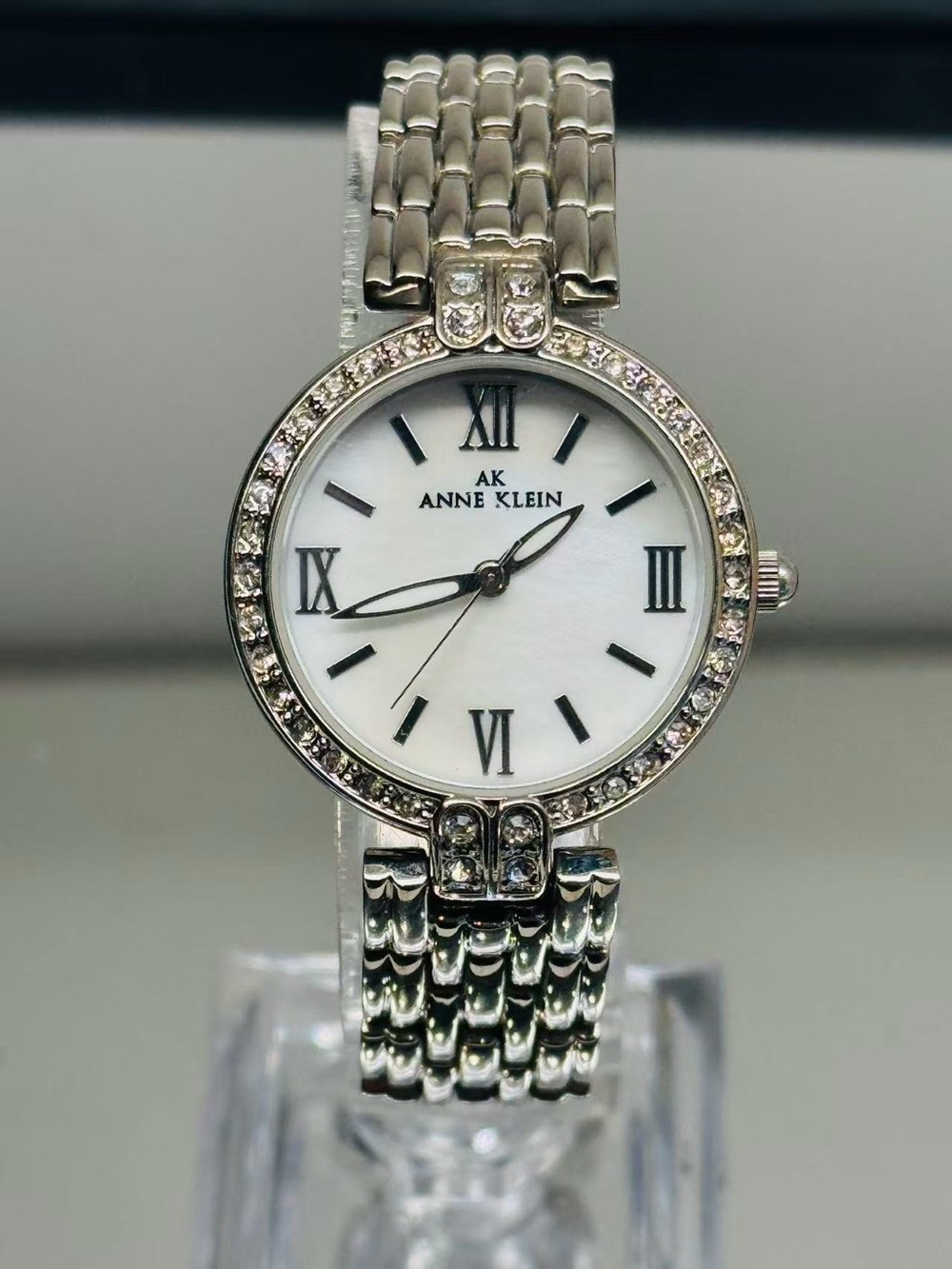 Anne Klein AK Women’s Pearl Dial Crystal Bezel Watch 28mm New Battery Working